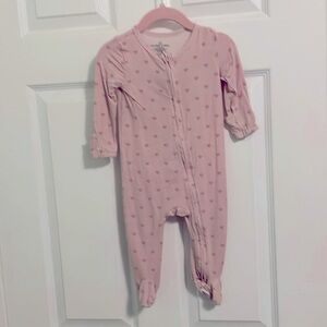 Caden Lane Bamboo Sweetheart Zipper Footie Size 3-6 Months